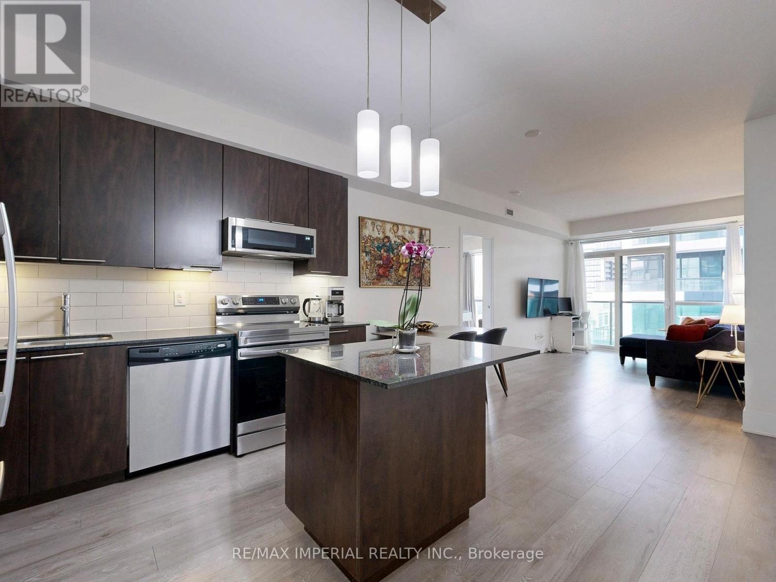 2004 - 25 Broadway Avenue, Toronto, Ontario  M4P 1T7 - Photo 11 - C12418112