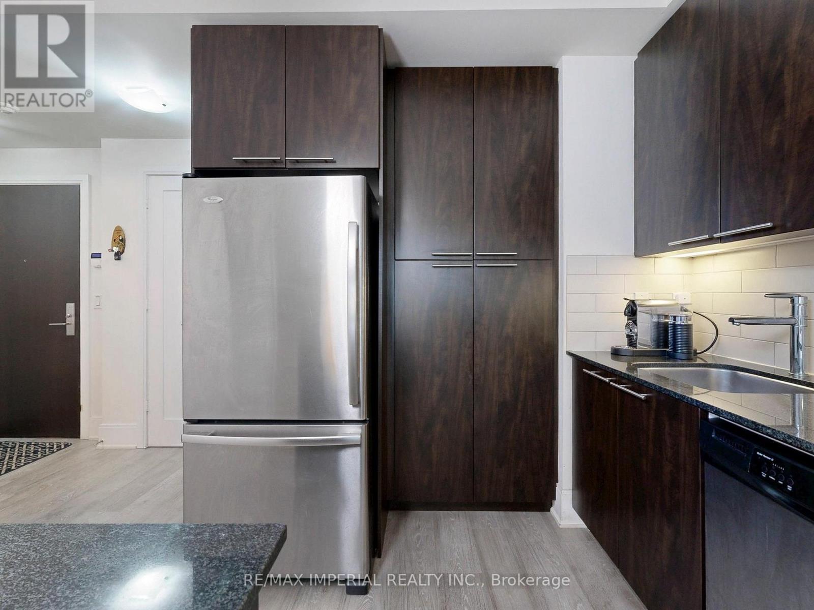 2004 - 25 Broadway Avenue, Toronto, Ontario  M4P 1T7 - Photo 12 - C12418112
