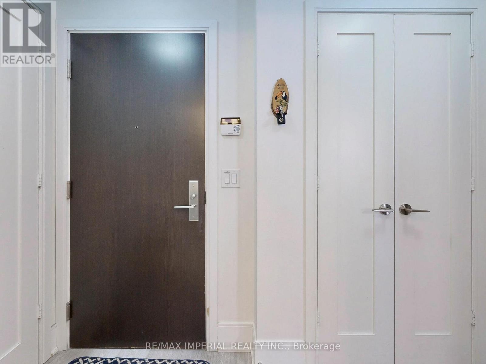 2004 - 25 Broadway Avenue, Toronto, Ontario  M4P 1T7 - Photo 26 - C12418112