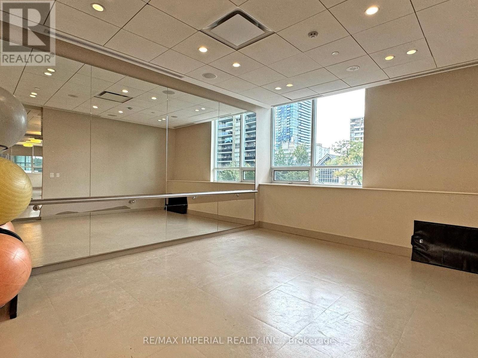 2004 - 25 Broadway Avenue, Toronto, Ontario  M4P 1T7 - Photo 30 - C12418112