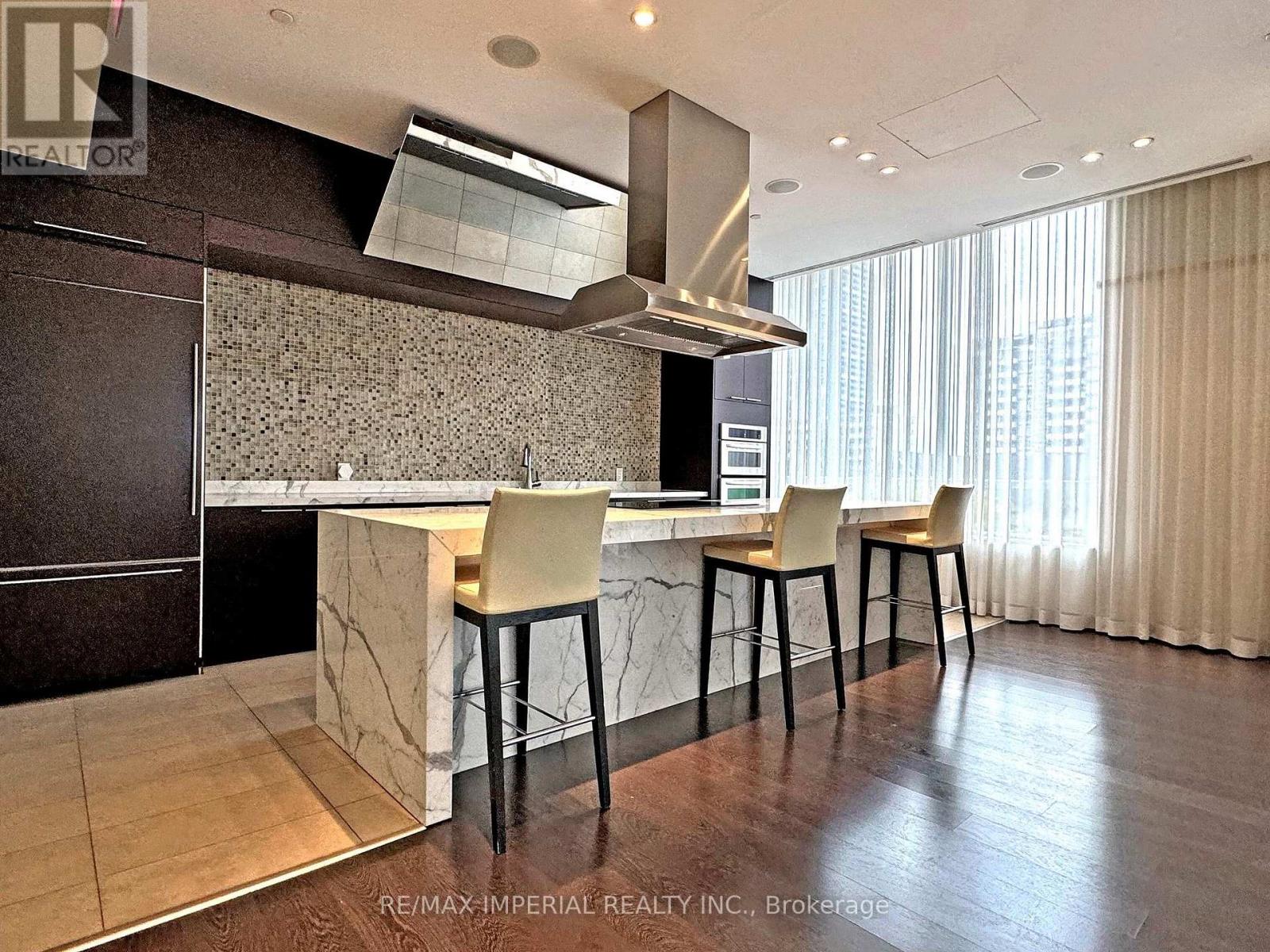2004 - 25 Broadway Avenue, Toronto, Ontario  M4P 1T7 - Photo 34 - C12418112