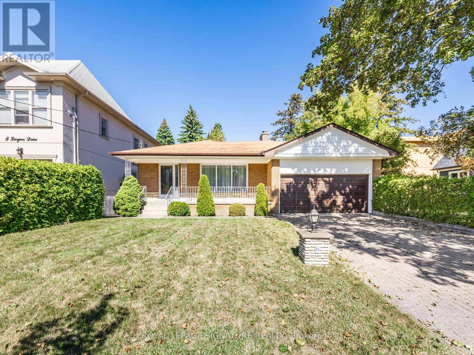 6 LURGAN DRIVE, Toronto, Ontario