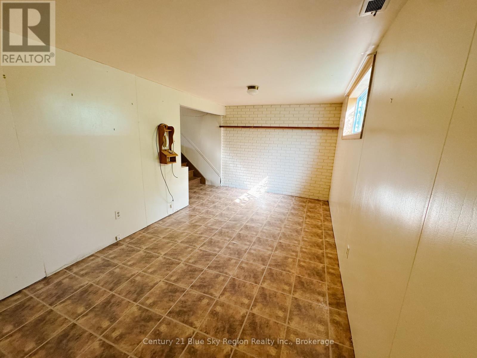 163 Beverly Road, North Bay, Ontario  P1B 7P7 - Photo 22 - X12418172