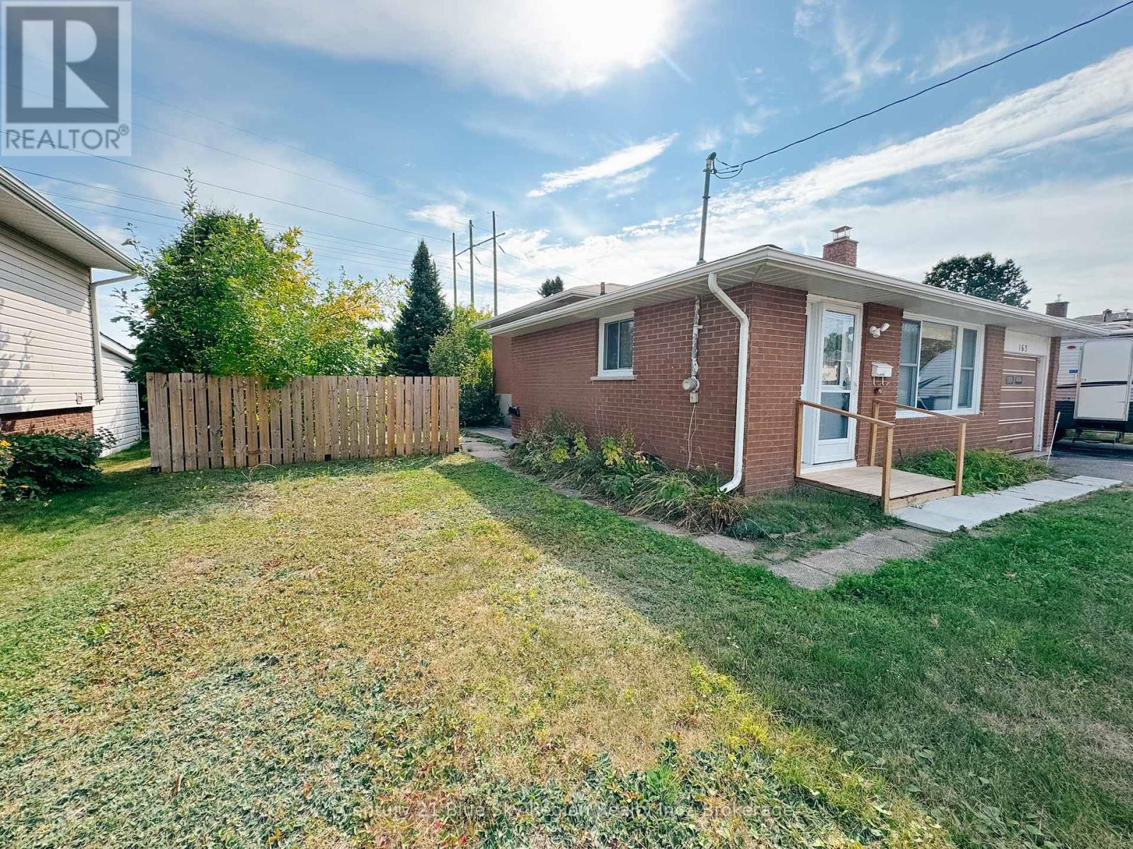 163 Beverly Road, North Bay, Ontario  P1B 7P7 - Photo 30 - X12418172