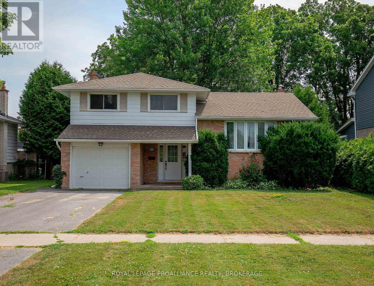 296 OLYMPUS AVENUE, Kingston, Ontario