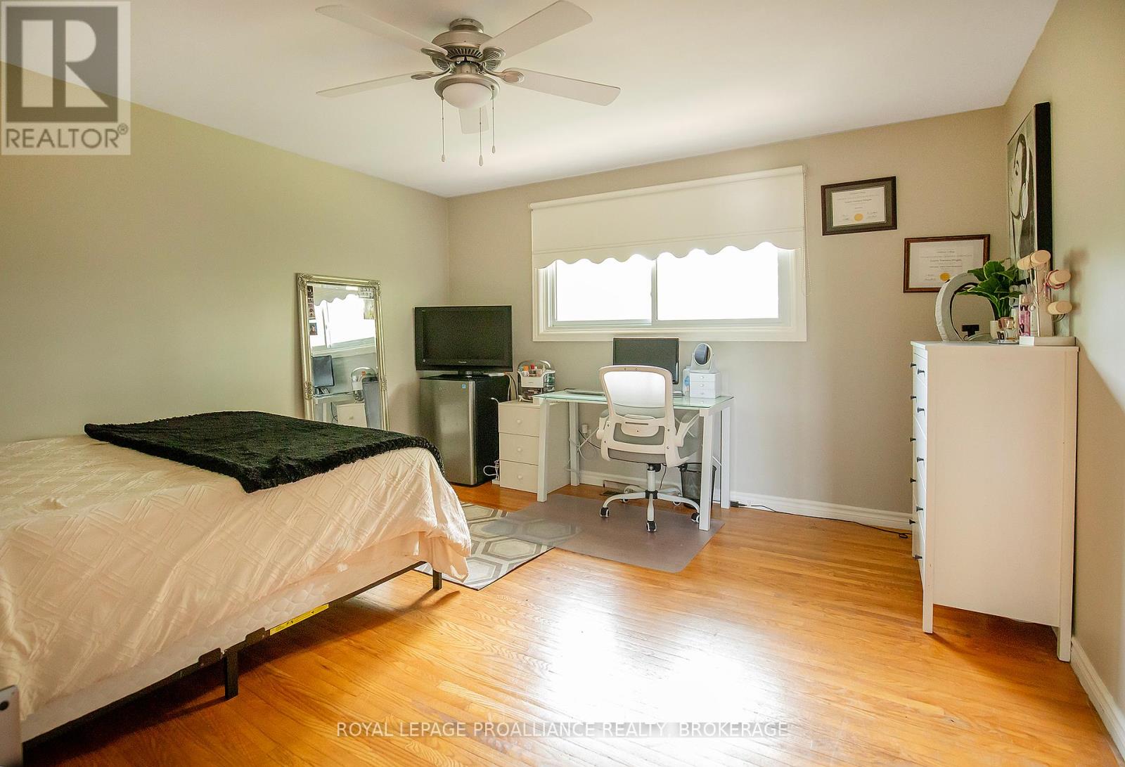 296 Olympus Avenue, Kingston, Ontario  K7M 4T9 - Photo 13 - X12418181