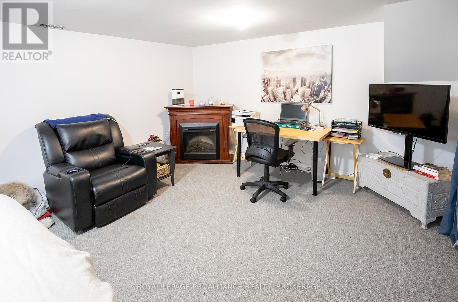296 Olympus Avenue, Kingston, Ontario  K7M 4T9 - Photo 22 - X12418181