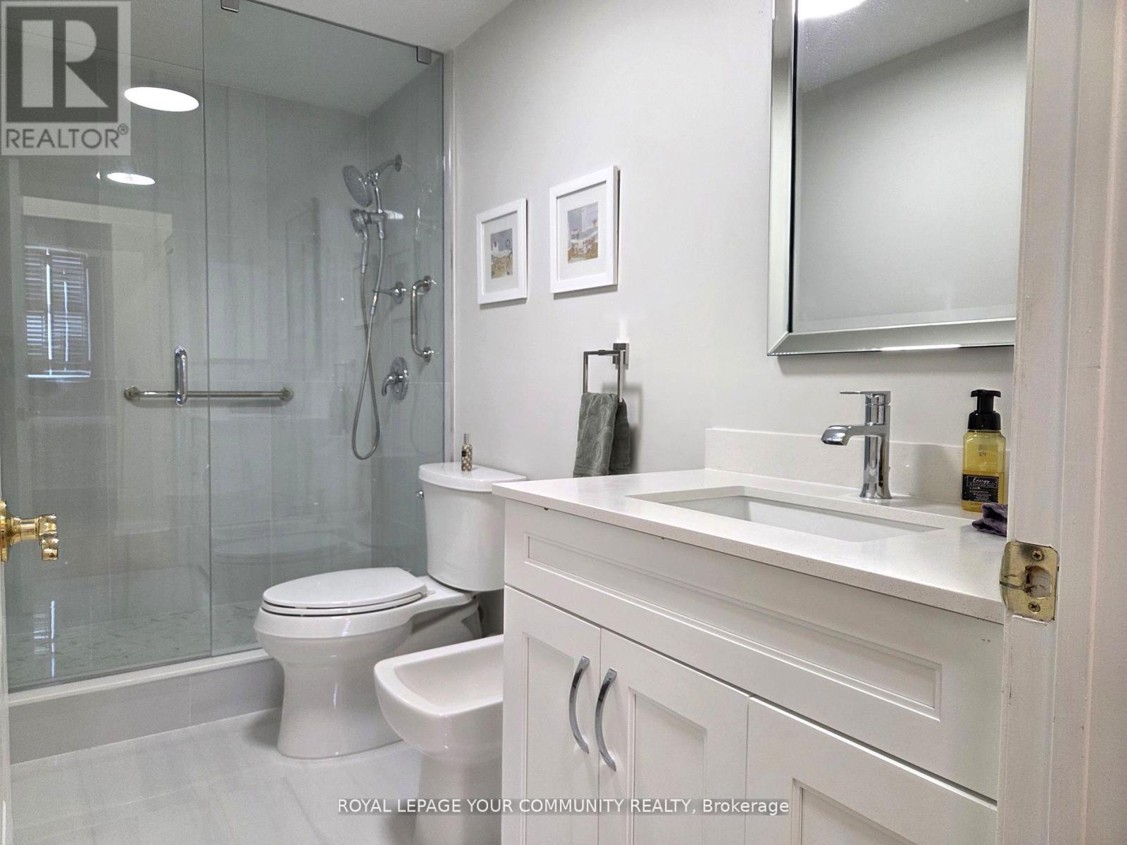 508 - 2504 Rutherford Road, Vaughan, Ontario  L4K 5N5 - Photo 15 - N12418161