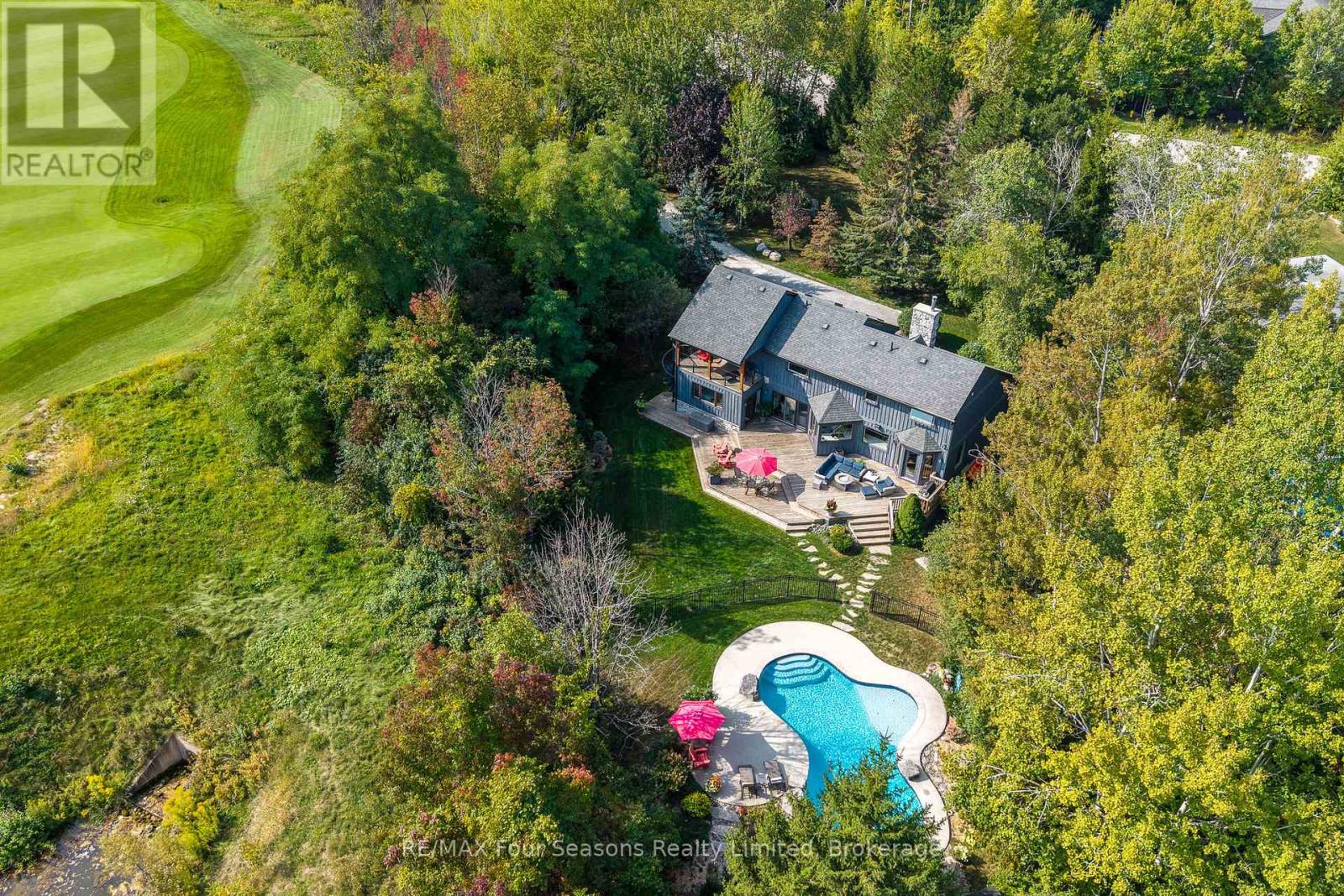 159 Indian Circle, Blue Mountains, Ontario  N0H 1J0 - Photo 40 - X12418221