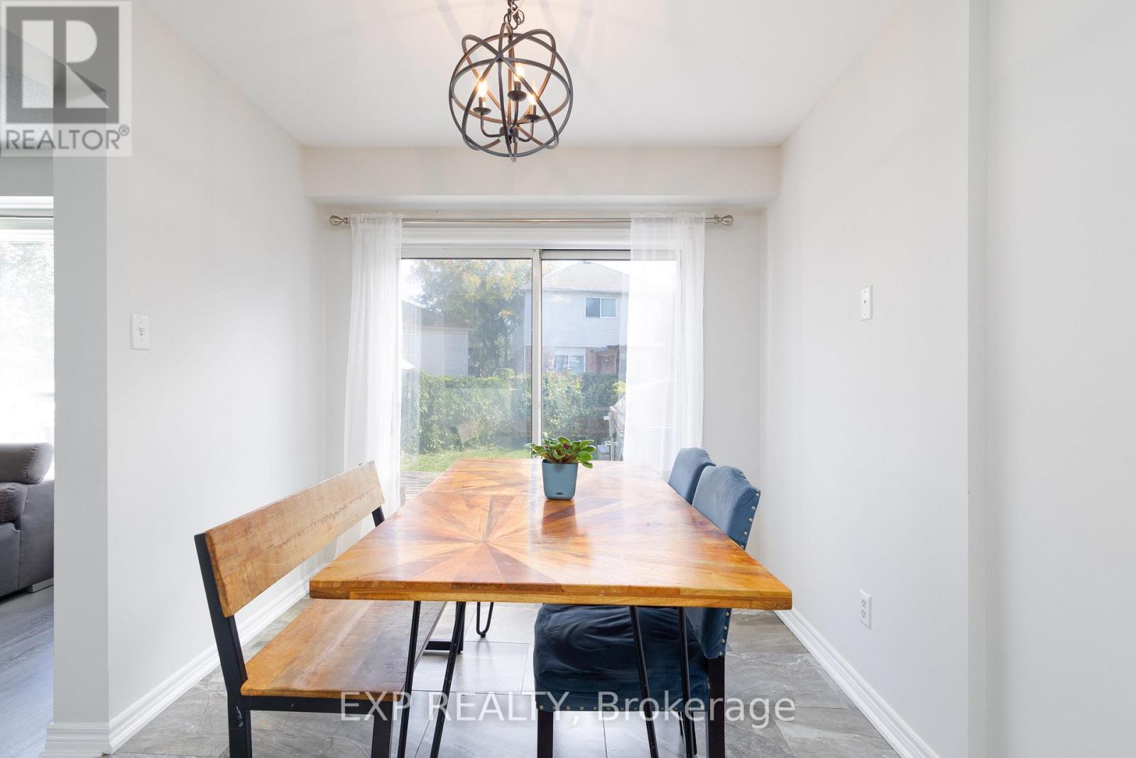 192 Pickett Crescent, Barrie, Ontario  L4N 8C2 - Photo 11 - S12418128