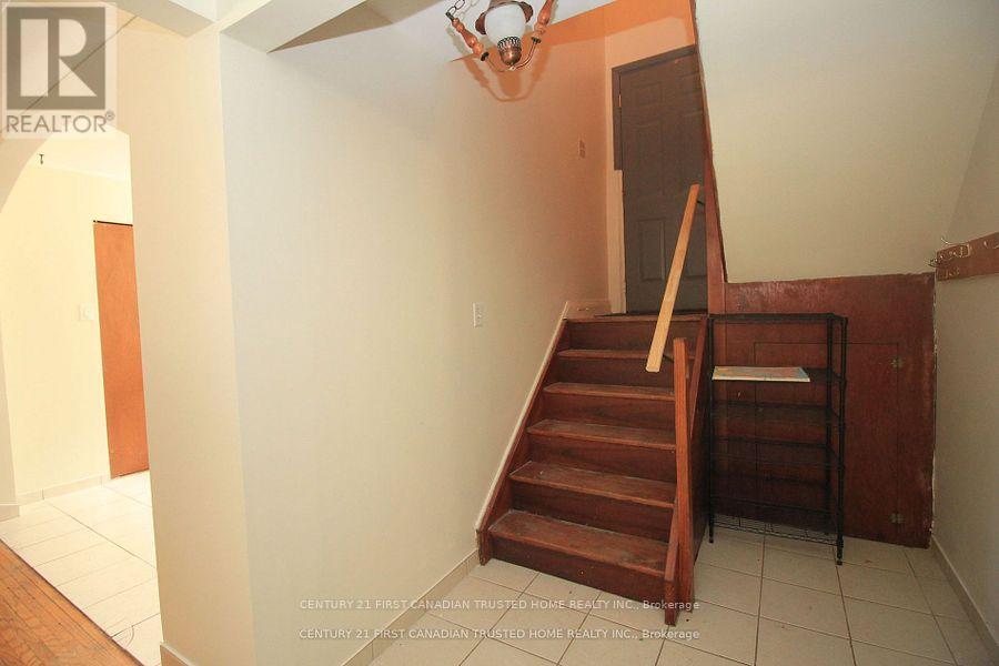 73 Jacqueline Street, London South, Ontario  N5Z 3P8 - Photo 22 - X12418240