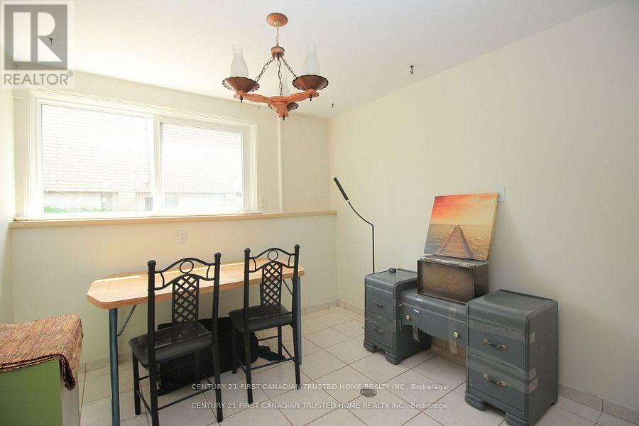 73 Jacqueline Street, London South, Ontario  N5Z 3P8 - Photo 26 - X12418240