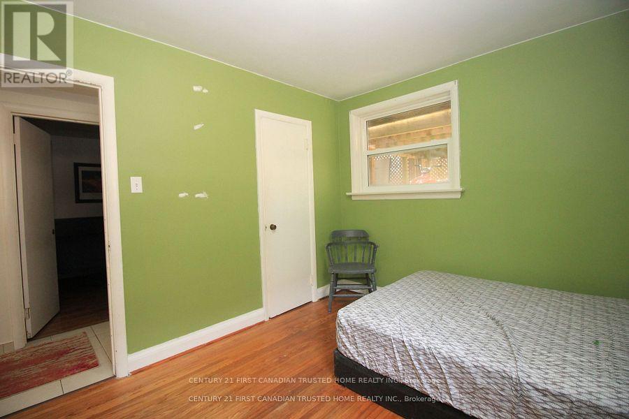 73 Jacqueline Street, London South, Ontario  N5Z 3P8 - Photo 35 - X12418240