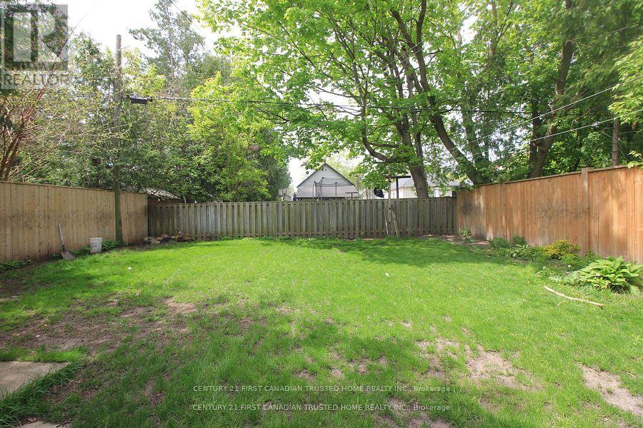 73 Jacqueline Street, London South, Ontario  N5Z 3P8 - Photo 43 - X12418240