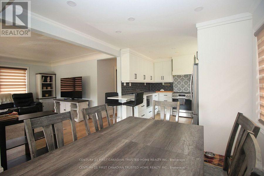 73 Jacqueline Street, London South, Ontario  N5Z 3P8 - Photo 7 - X12418240