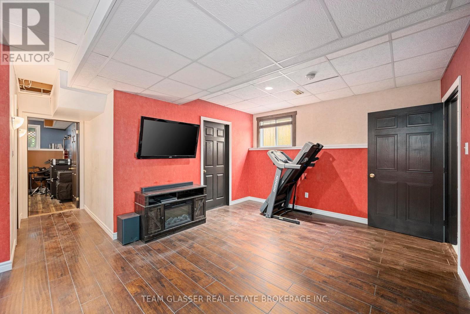 76 Juno Drive, St. Thomas, Ontario  N5R 6E9 - Photo 14 - X12418272