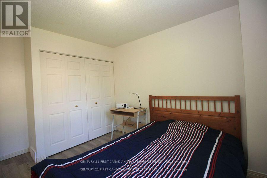 893 Lawson Road, London North, Ontario  N6G 4X4 - Photo 17 - X12418287