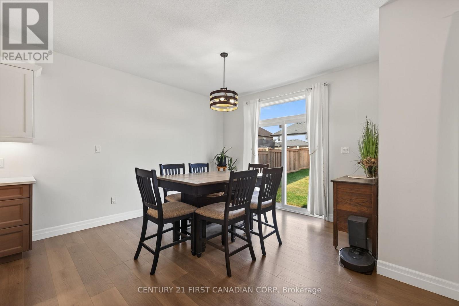 30 Ambrosia Path, St. Thomas, Ontario  N5R 0J8 - Photo 14 - X12418298