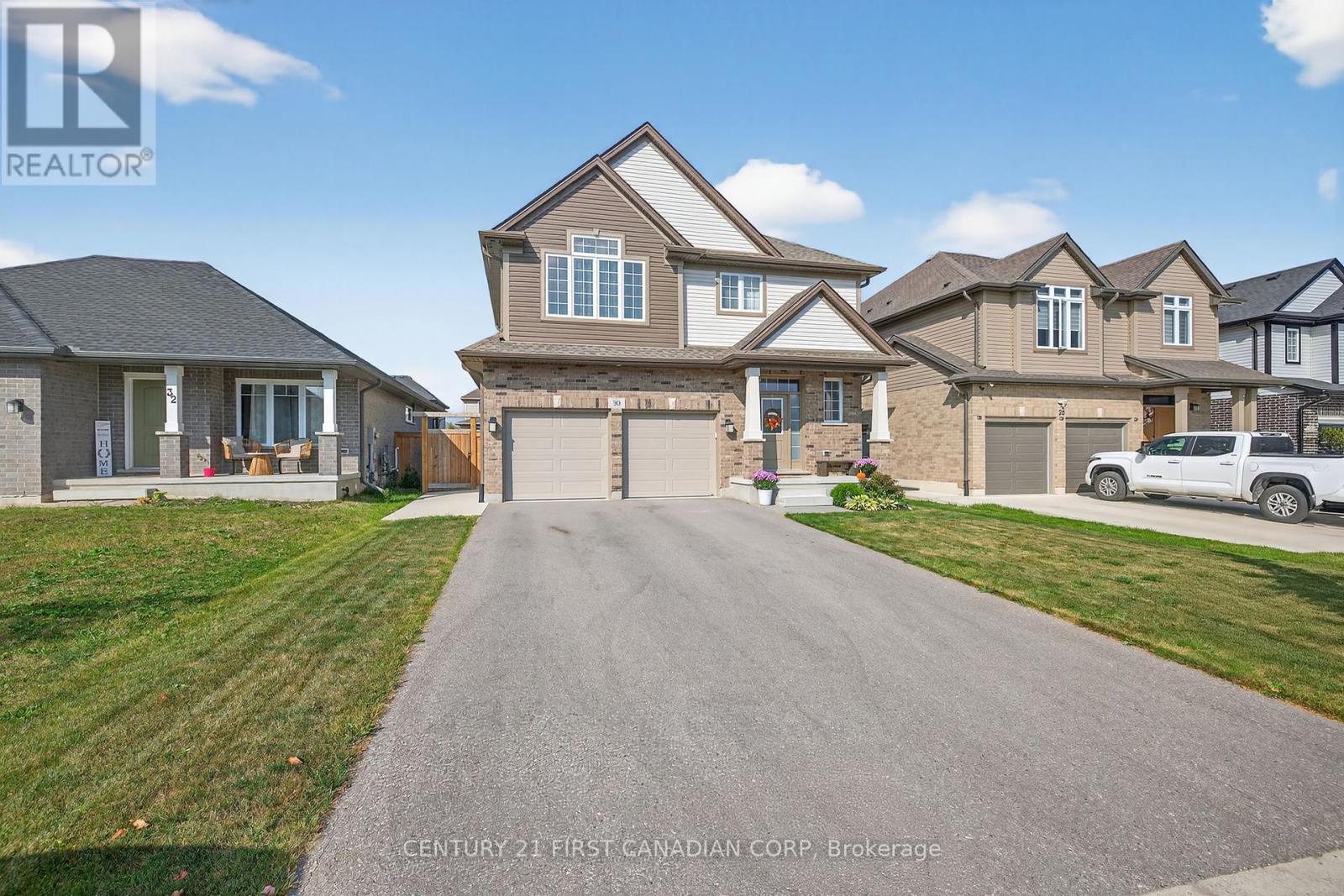 30 Ambrosia Path, St. Thomas, Ontario  N5R 0J8 - Photo 2 - X12418298