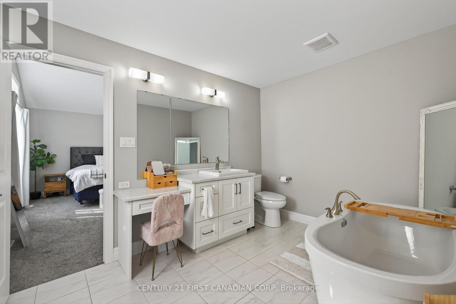 30 Ambrosia Path, St. Thomas, Ontario  N5R 0J8 - Photo 27 - X12418298