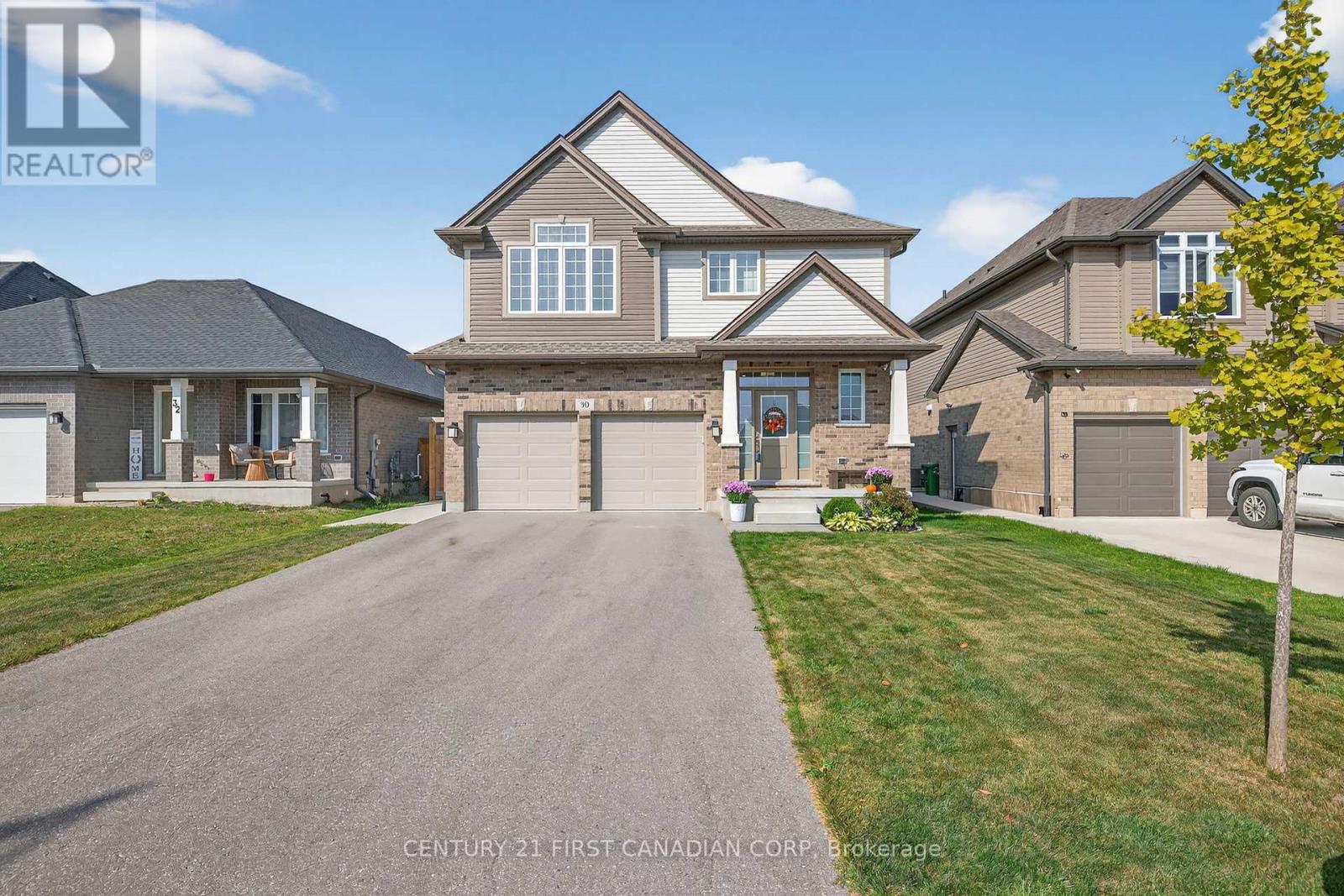30 Ambrosia Path, St. Thomas, Ontario  N5R 0J8 - Photo 3 - X12418298