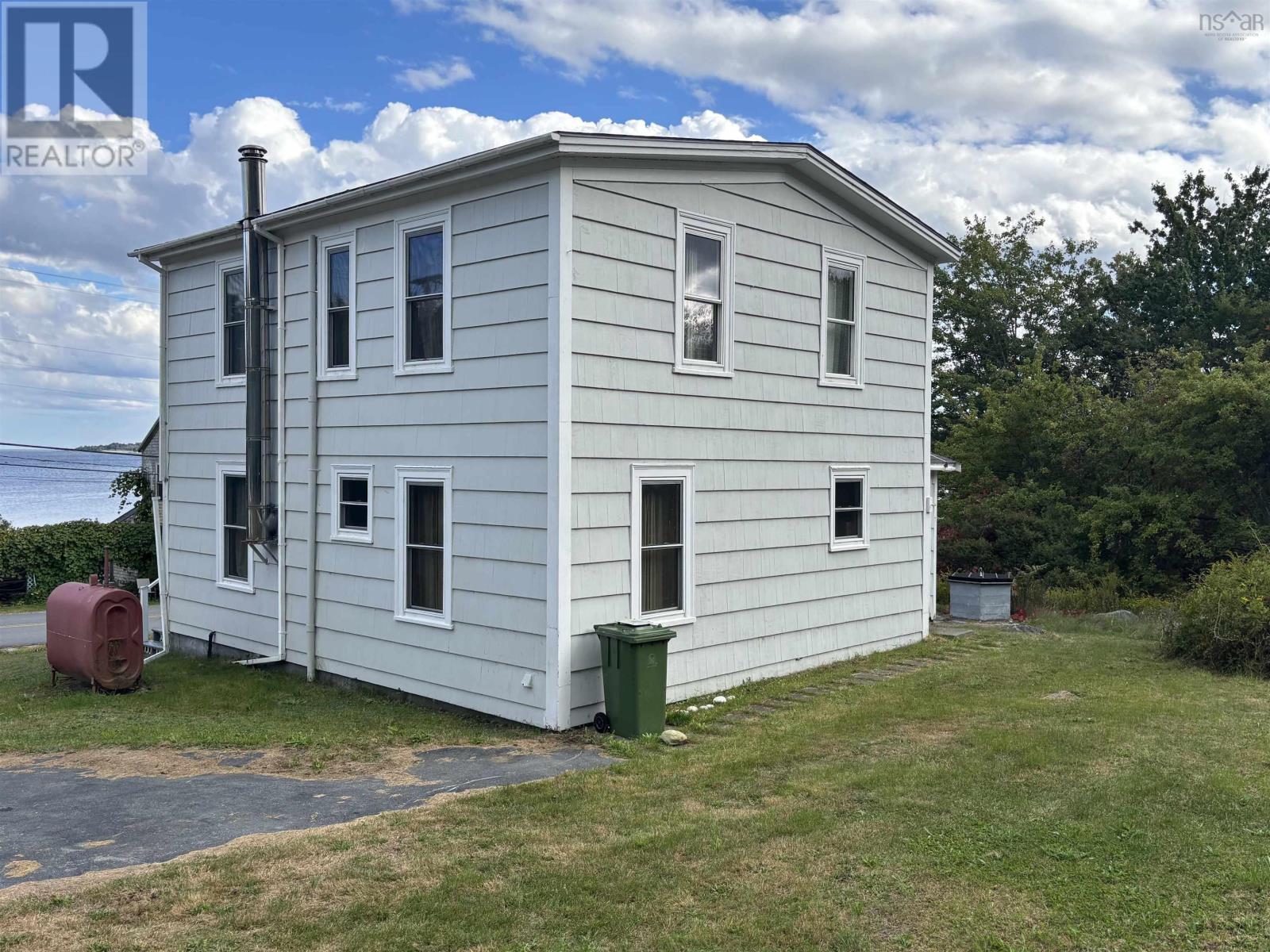 18 Central Port Mouton Road, Port Mouton, Nova Scotia  B0T 1T0 - Photo 2 - 202523936