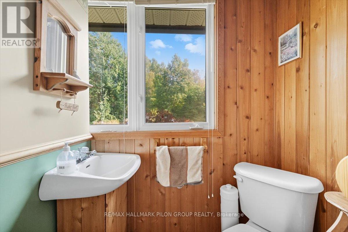1717 Lakeshore Drive, Ottawa, Ontario  K4P 1H1 - Photo 13 - X12418202