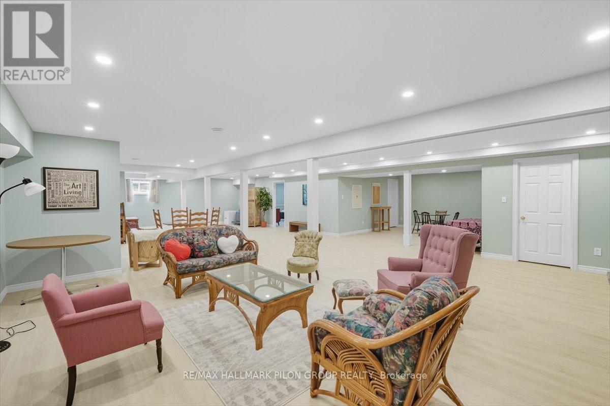 1717 Lakeshore Drive, Ottawa, Ontario  K4P 1H1 - Photo 22 - X12418202