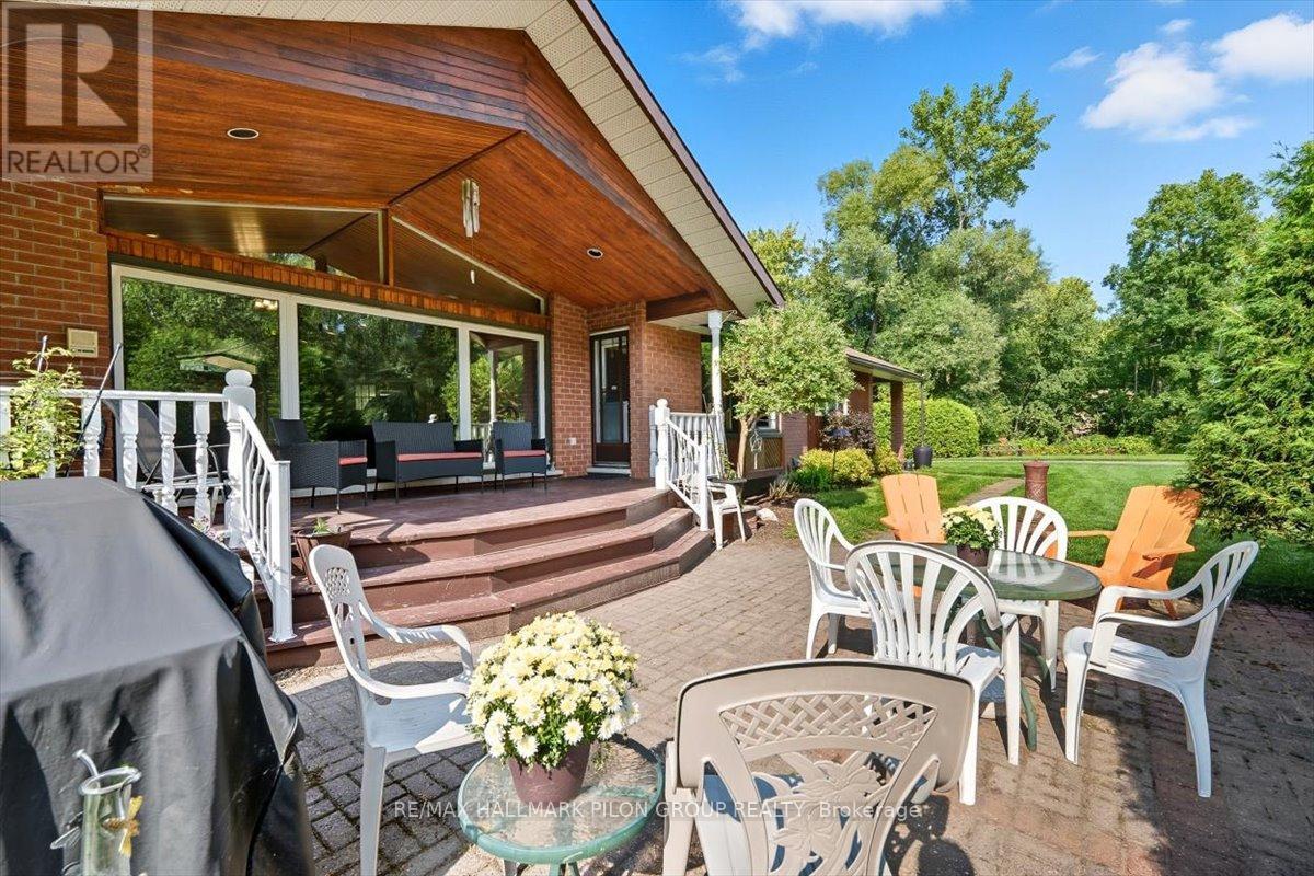 1717 Lakeshore Drive, Ottawa, Ontario  K4P 1H1 - Photo 27 - X12418202