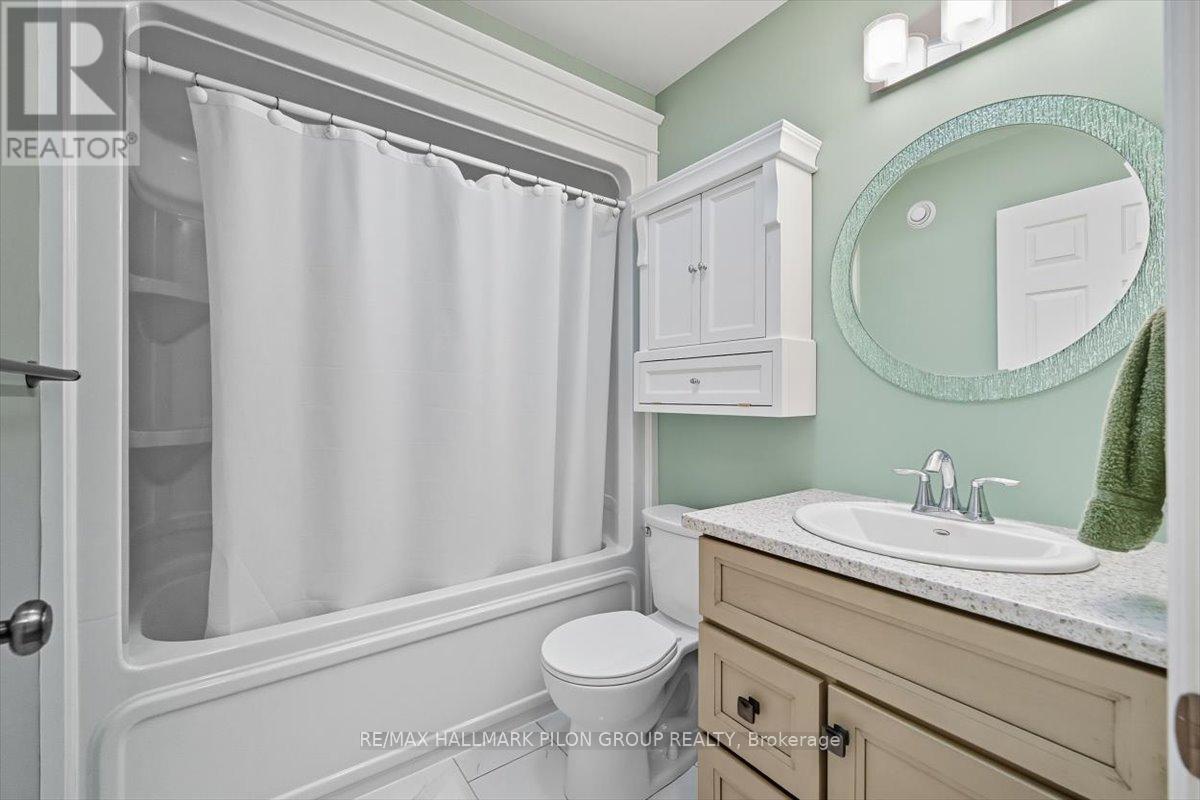 1717 Lakeshore Drive, Ottawa, Ontario  K4P 1H1 - Photo 38 - X12418202