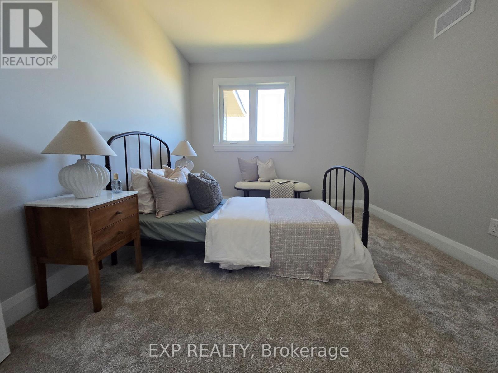 173 Craig Duncan Terrace, Ottawa, Ontario  K2S 3C4 - Photo 13 - X12418224