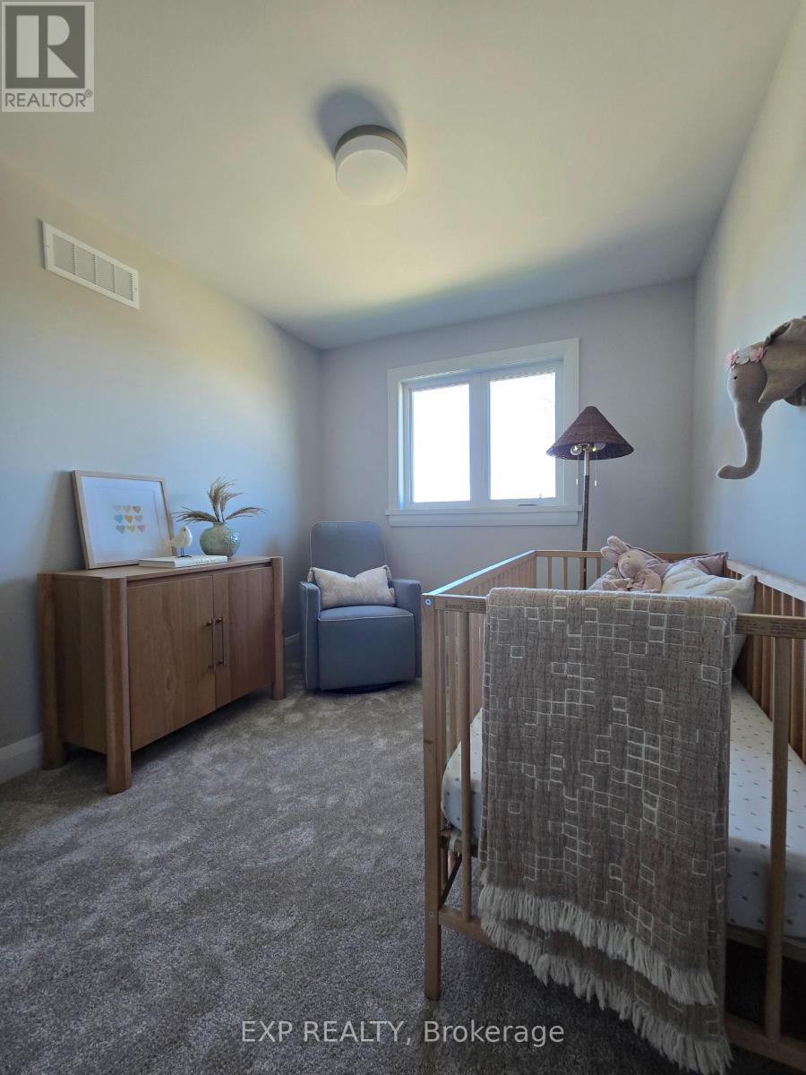173 Craig Duncan Terrace, Ottawa, Ontario  K2S 3C4 - Photo 14 - X12418224