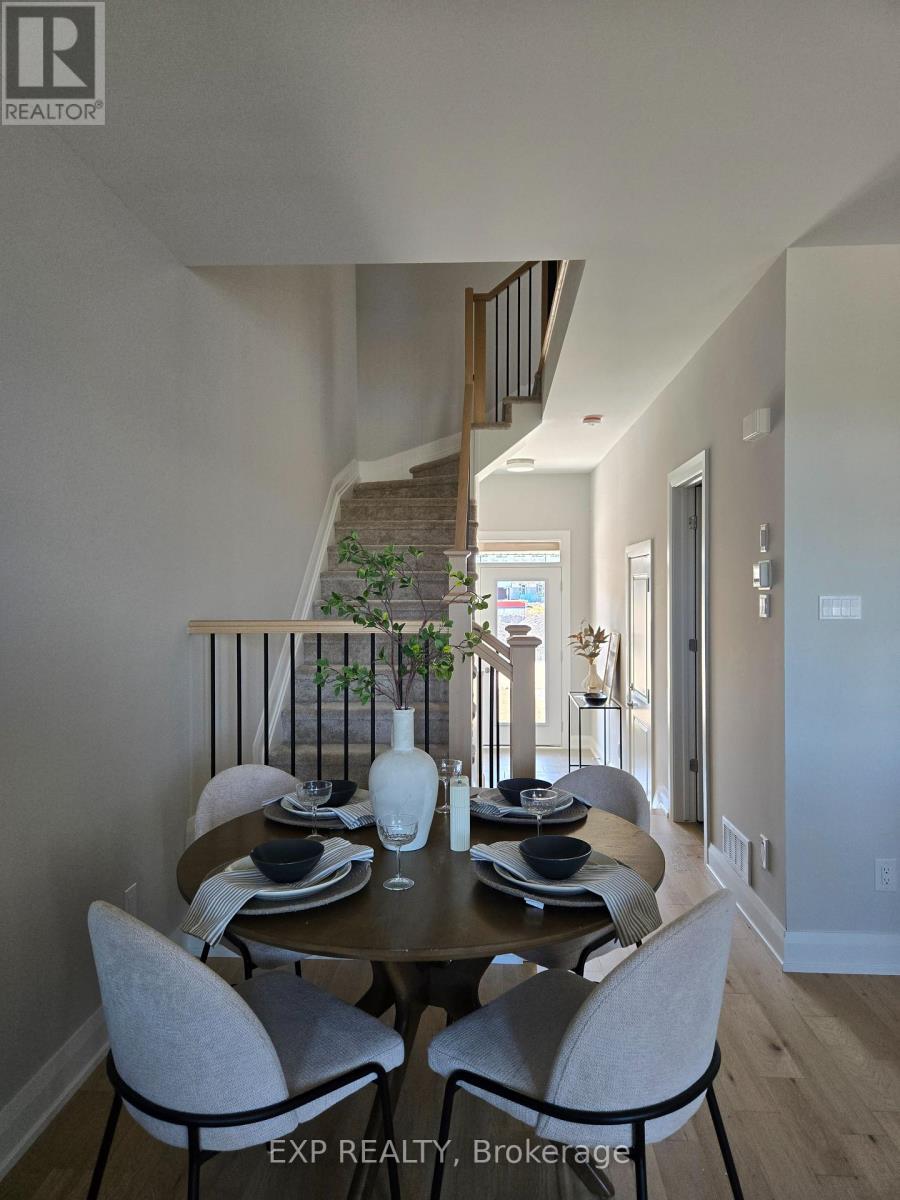 173 Craig Duncan Terrace, Ottawa, Ontario  K2S 3C4 - Photo 18 - X12418224