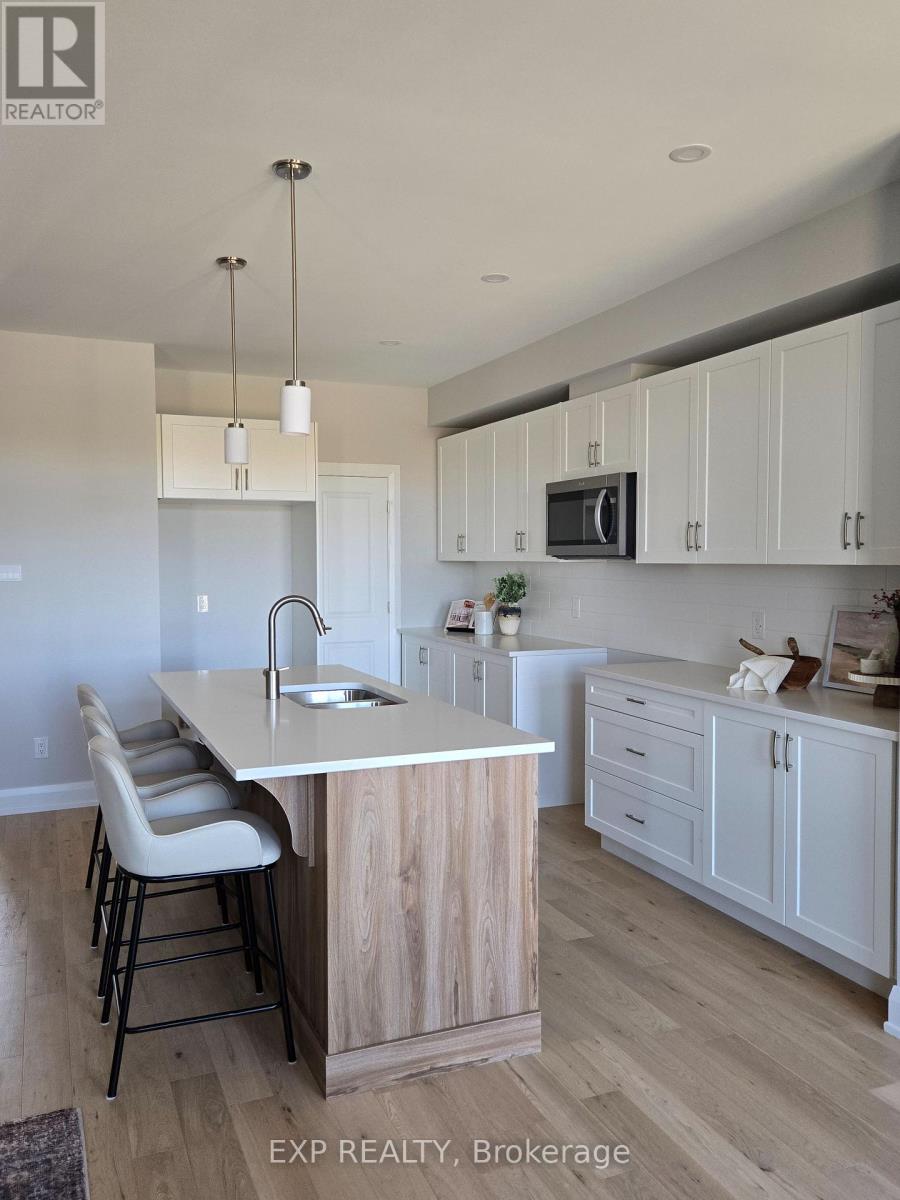 173 Craig Duncan Terrace, Ottawa, Ontario  K2S 3C4 - Photo 6 - X12418224