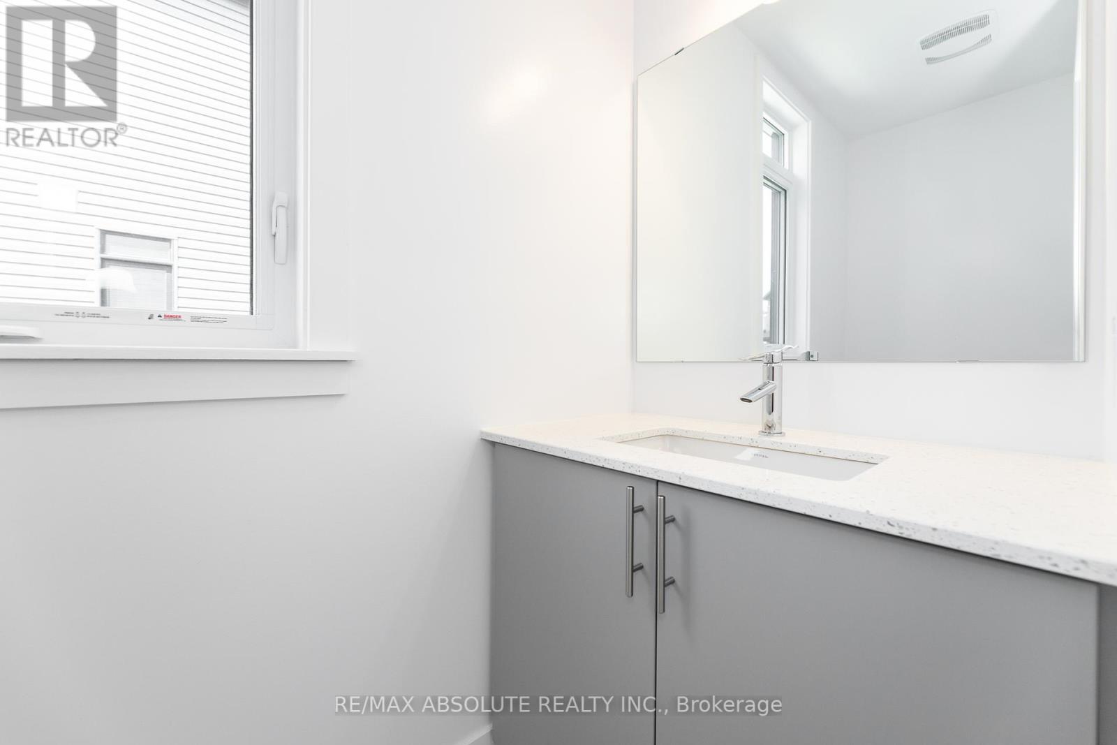 234 Zinnia Way, Ottawa, Ontario  K4M 0K8 - Photo 17 - X12418273