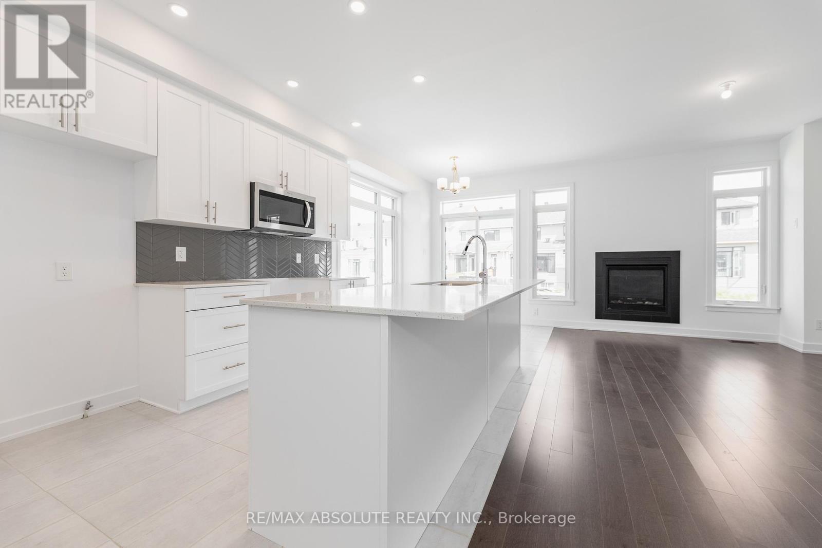234 Zinnia Way, Ottawa, Ontario  K4M 0K8 - Photo 4 - X12418273