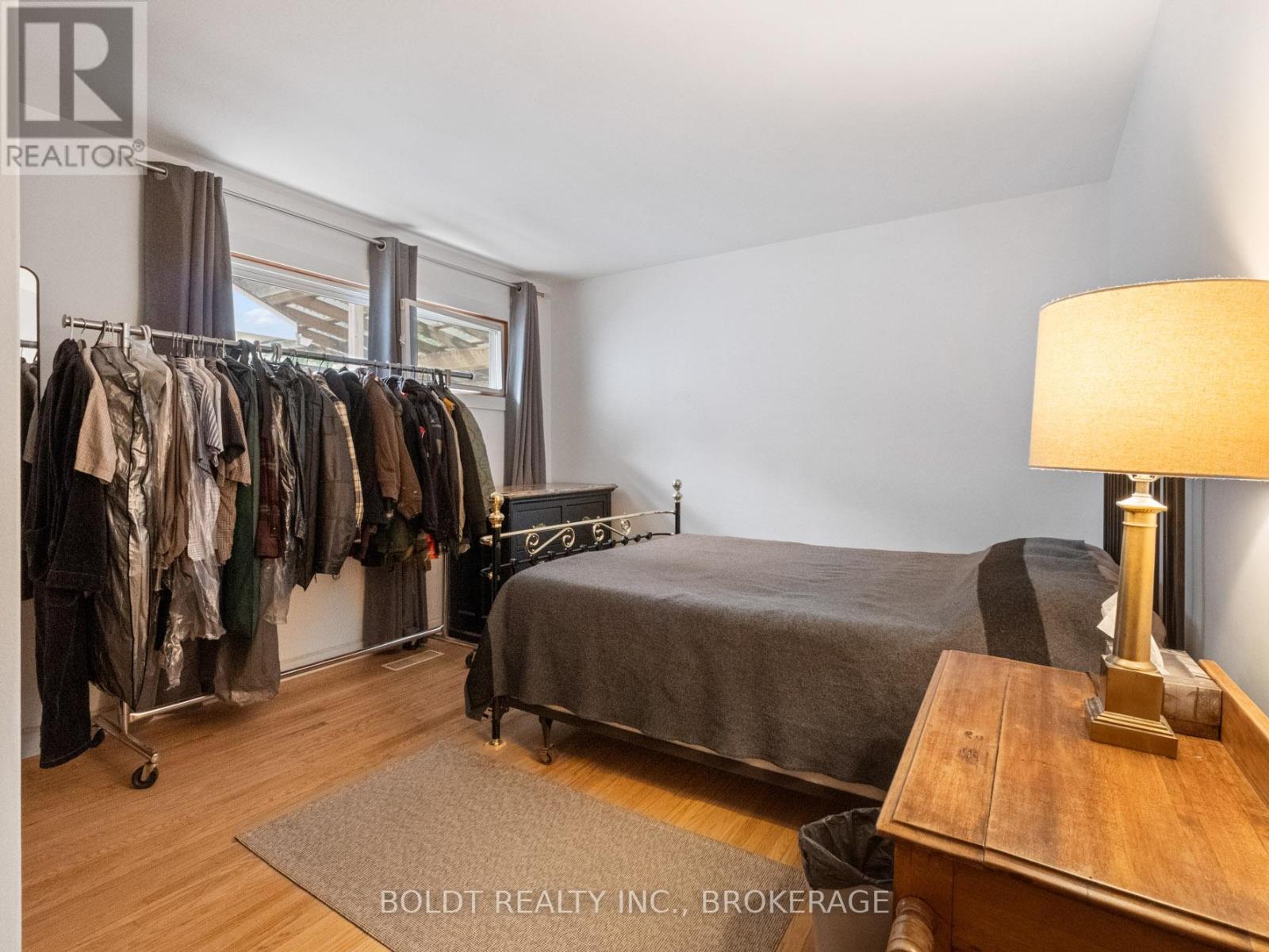 38 Kenworth Drive, St. Catharines, Ontario  L2M 4S2 - Photo 20 - X12418244
