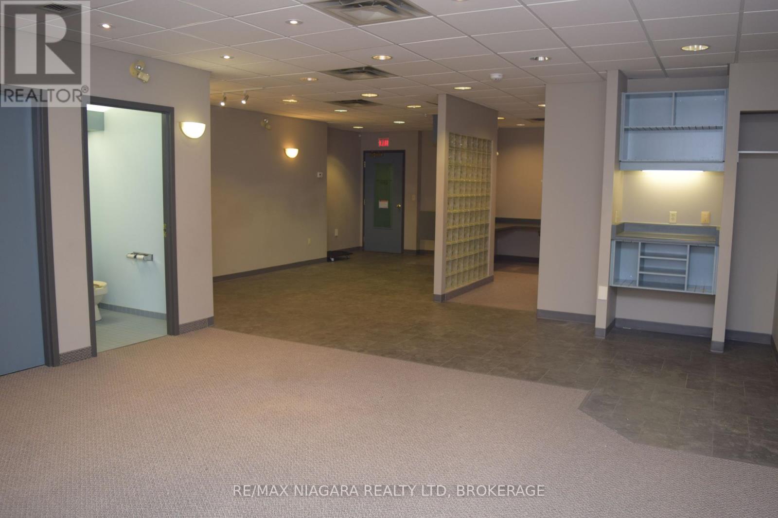 2c - 154 West Main Street, Welland, Ontario  L3C 5A2 - Photo 11 - X12418304