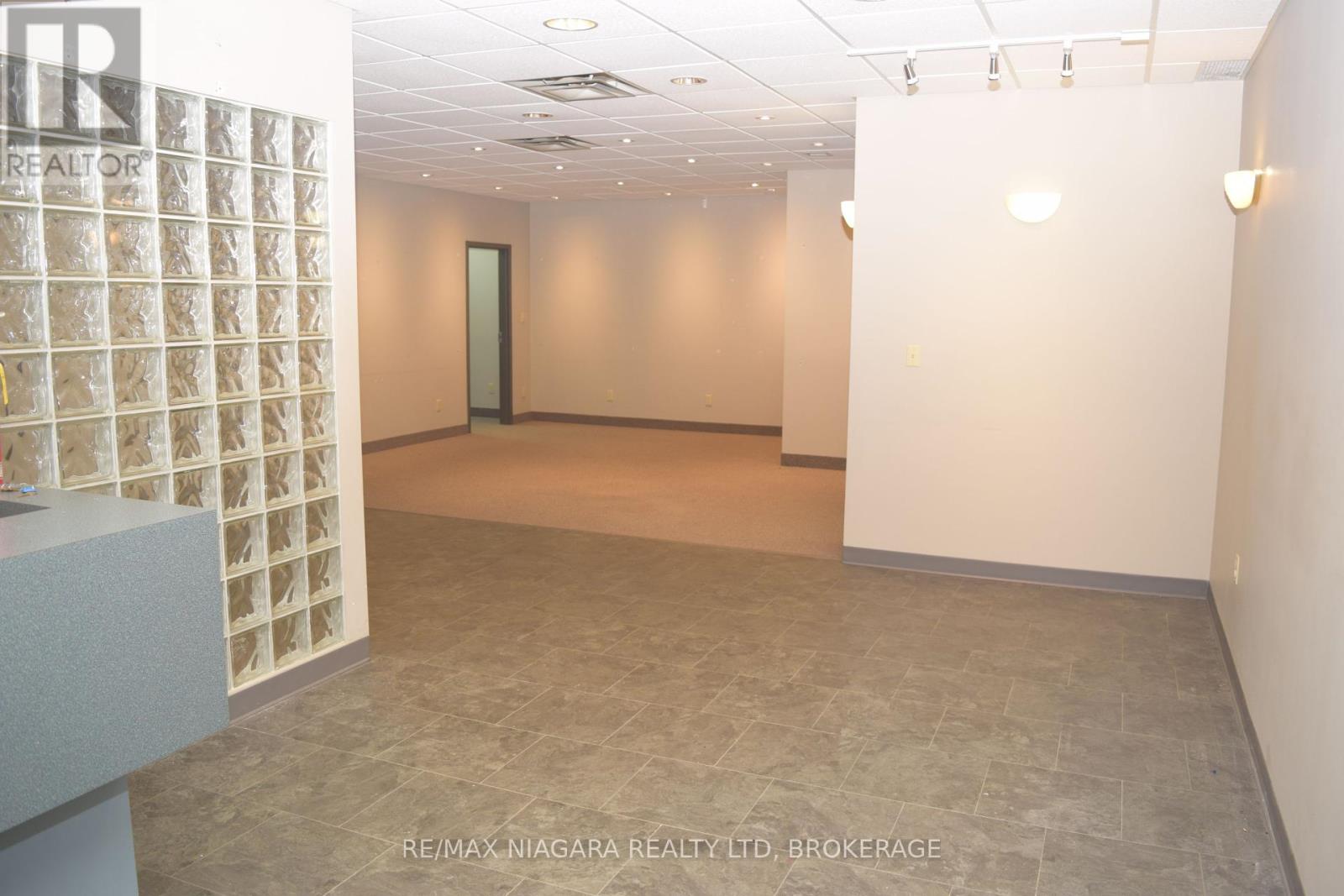 2c - 154 West Main Street, Welland, Ontario  L3C 5A2 - Photo 4 - X12418304