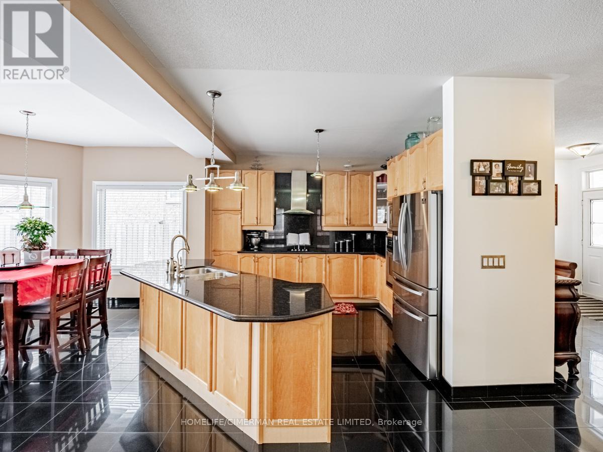 11 Chevrolet Drive, Brampton, Ontario  L7A 3C3 - Photo 7 - W12418117