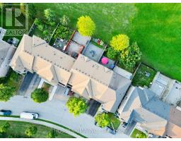 77 BEAVERVALLEY DRIVE, Brampton, Ontario