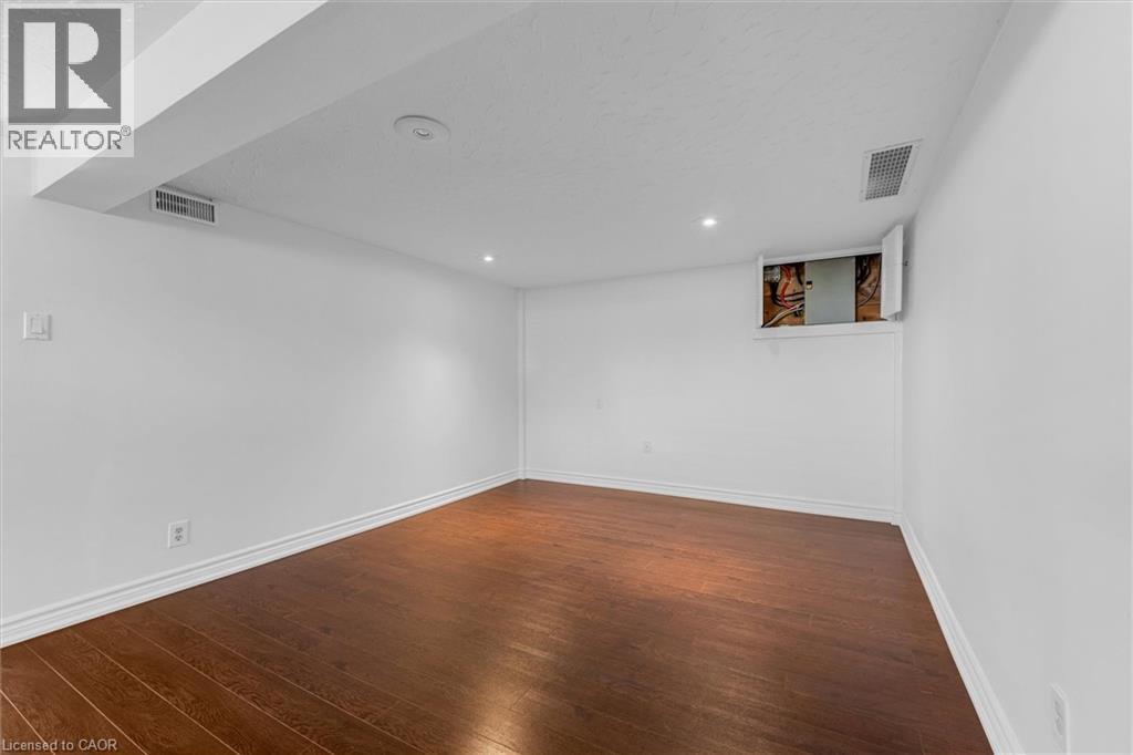 321 Southview Road, Oakville, Ontario  L6K 2P7 - Photo 27 - 40765672
