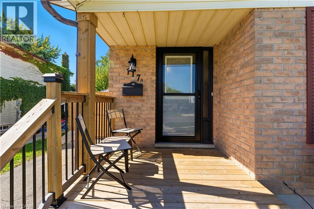 Property at 117 NORTHLAKE Drive Unit# A image 3