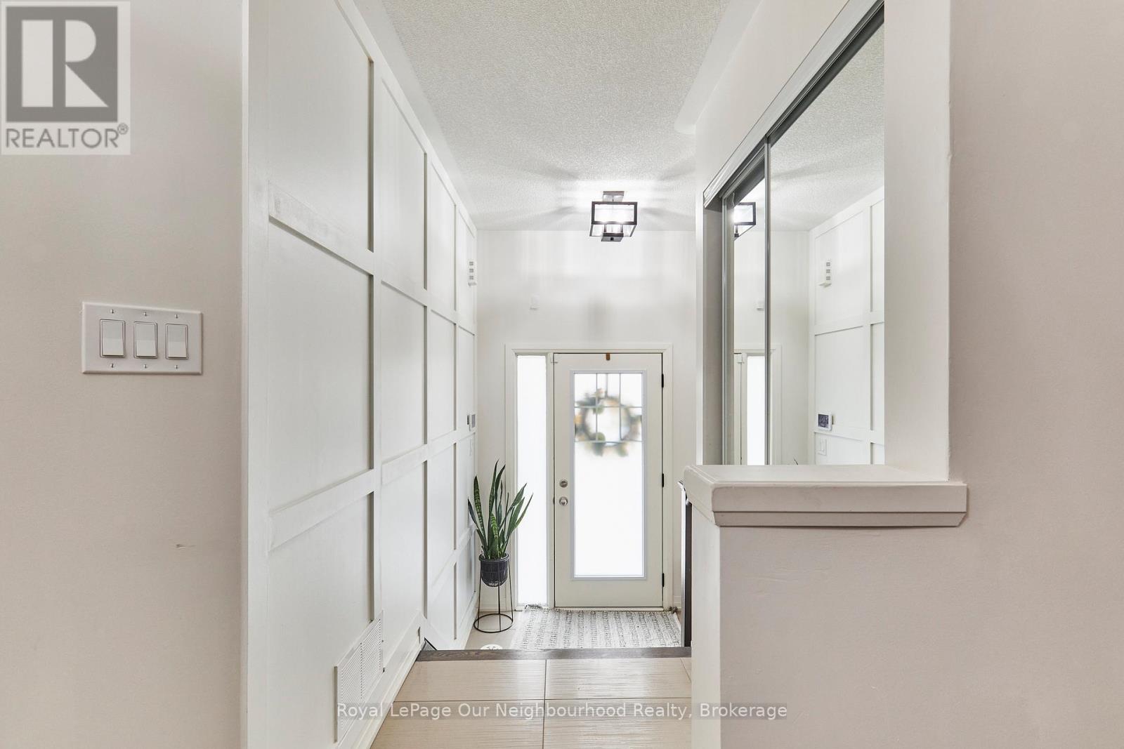 28 Clarington Boulevard, Clarington, Ontario  L1C 7E5 - Photo 2 - E12418231