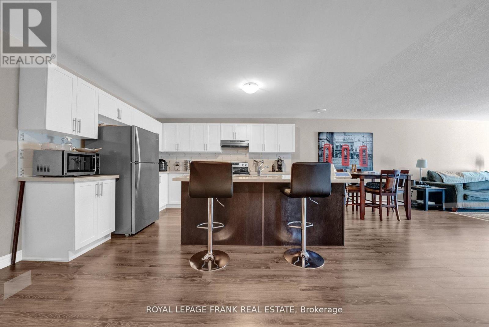398 Olive Avenue, Oshawa, Ontario  L1H 2R1 - Photo 6 - E12418274