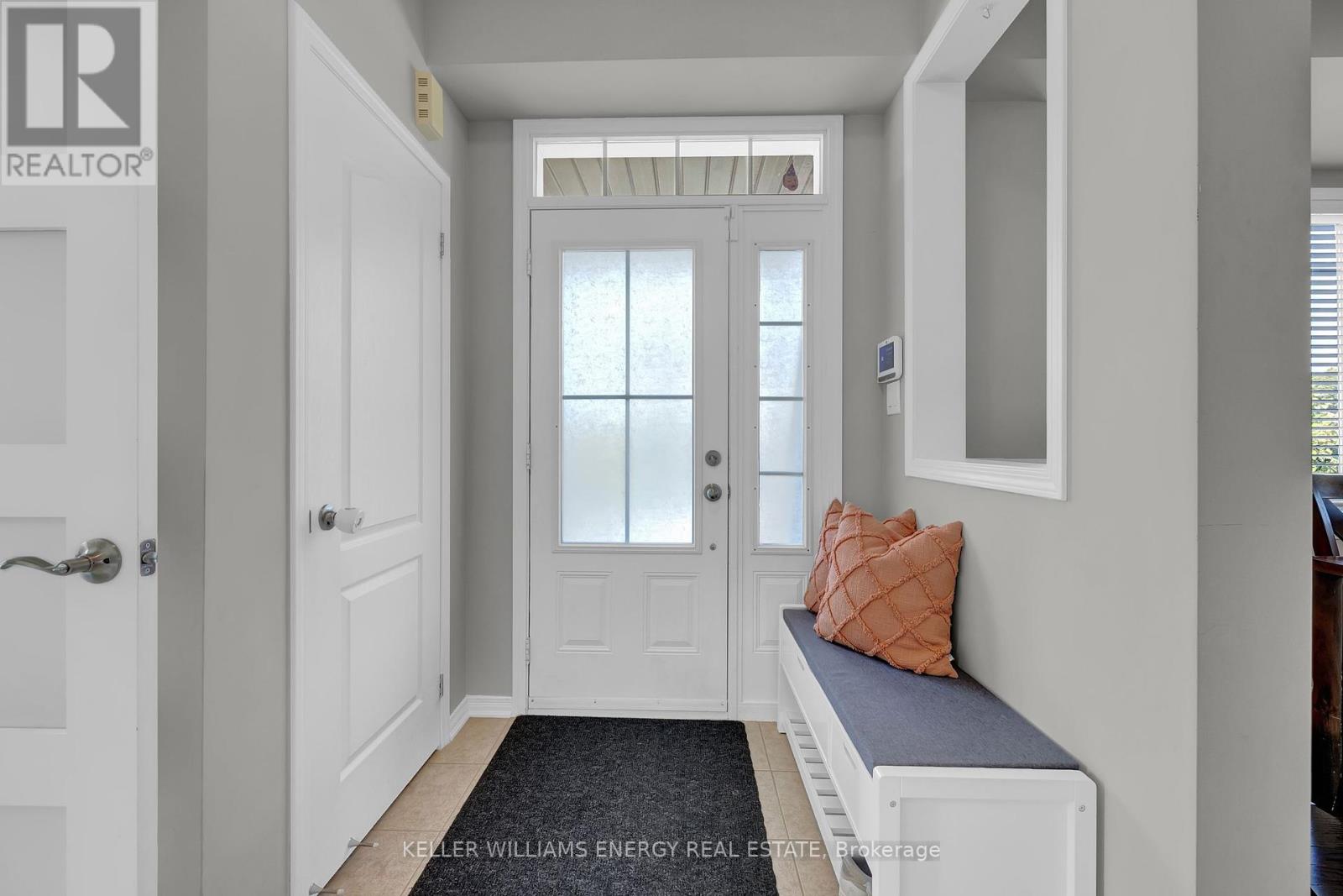 52 Ross Wright Avenue, Clarington, Ontario  L1C 0P6 - Photo 5 - E12418305
