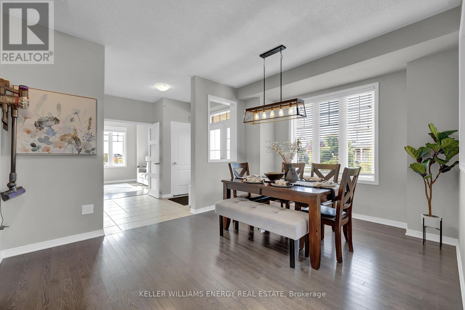 52 Ross Wright Avenue, Clarington, Ontario  L1C 0P6 - Photo 8 - E12418305