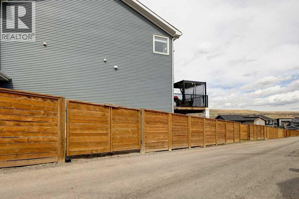 403 Precedence Hill, Cochrane, Alberta  T4C 2T7 - Photo 39 - A2215523
