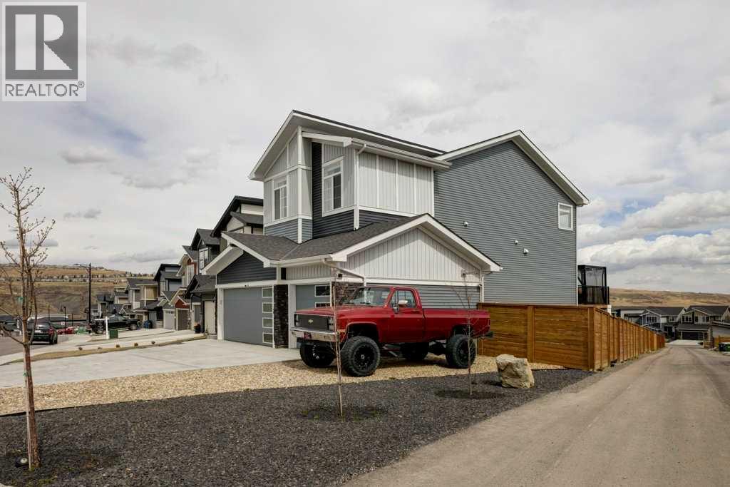 403 Precedence Hill, Cochrane, Alberta  T4C 2T7 - Photo 38 - A2215523