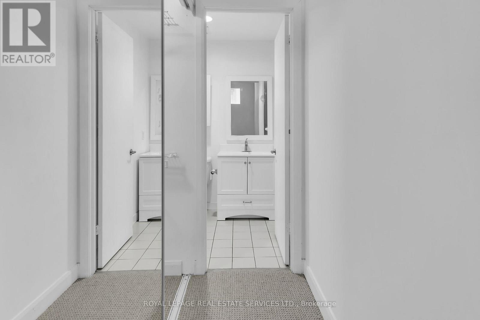Ph13 - 700 King Street W, Toronto, Ontario  M5V 2Y6 - Photo 20 - C12398220